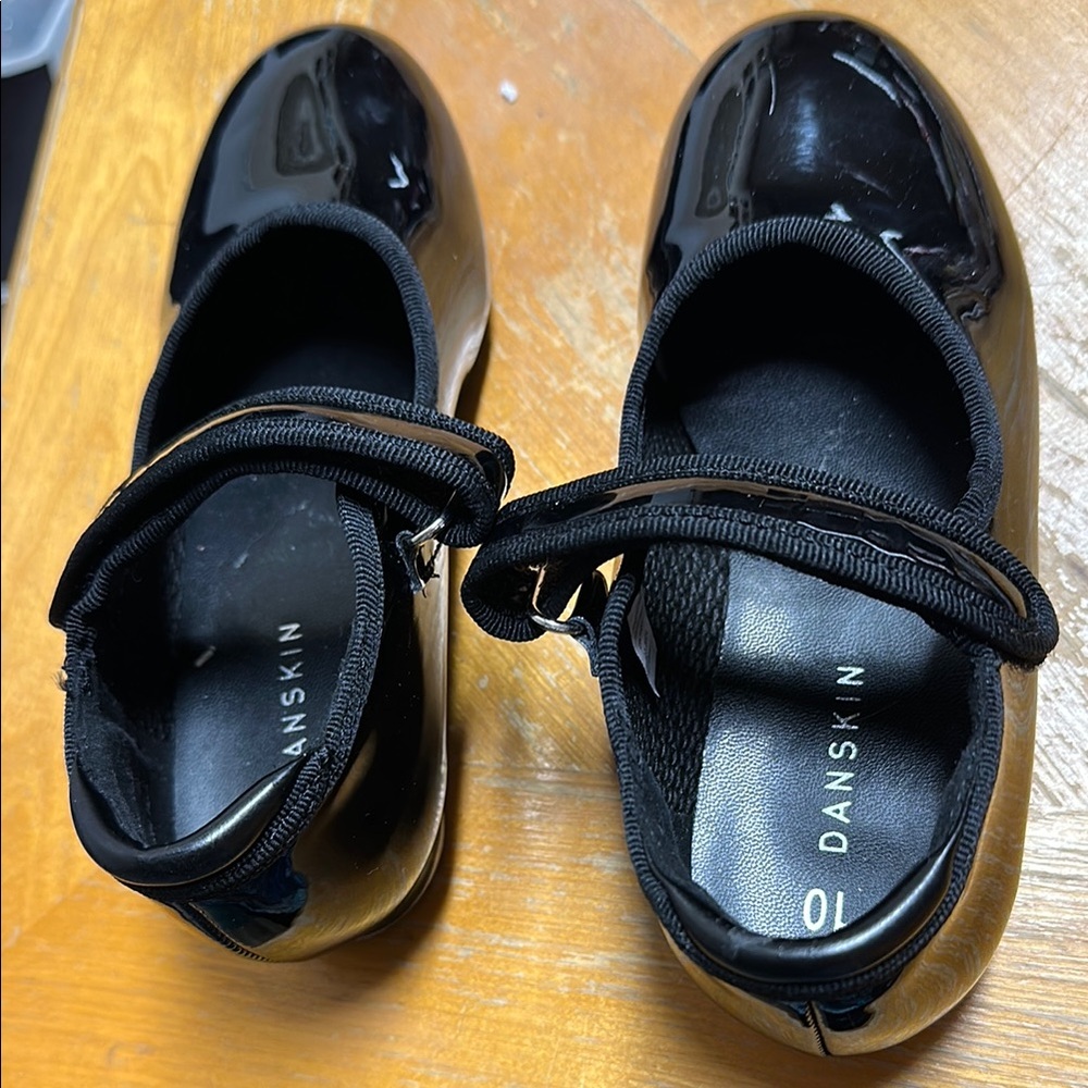 Danskin Black Dress Shoes Classic Leather Design Sz 10